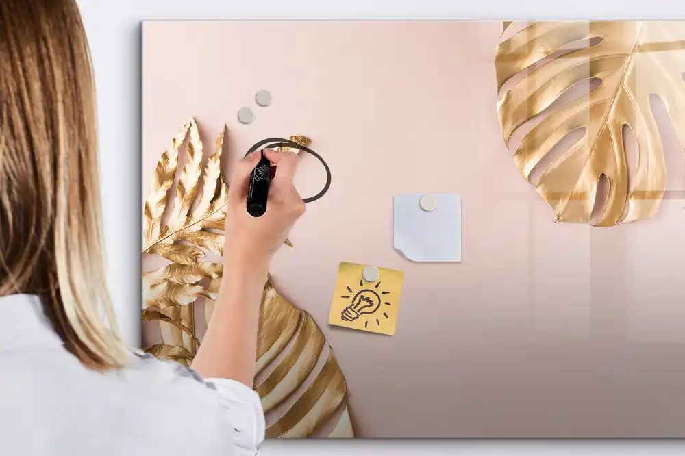Tableau blanc magnétique effaçable à sec à motif de feuilles tropicales dorées