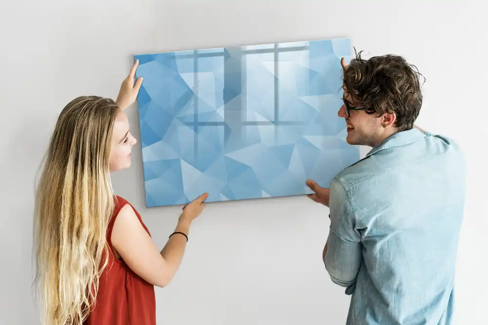 Tableau blanc magnétique effaçable à sec avec motif de pyramides abstraites