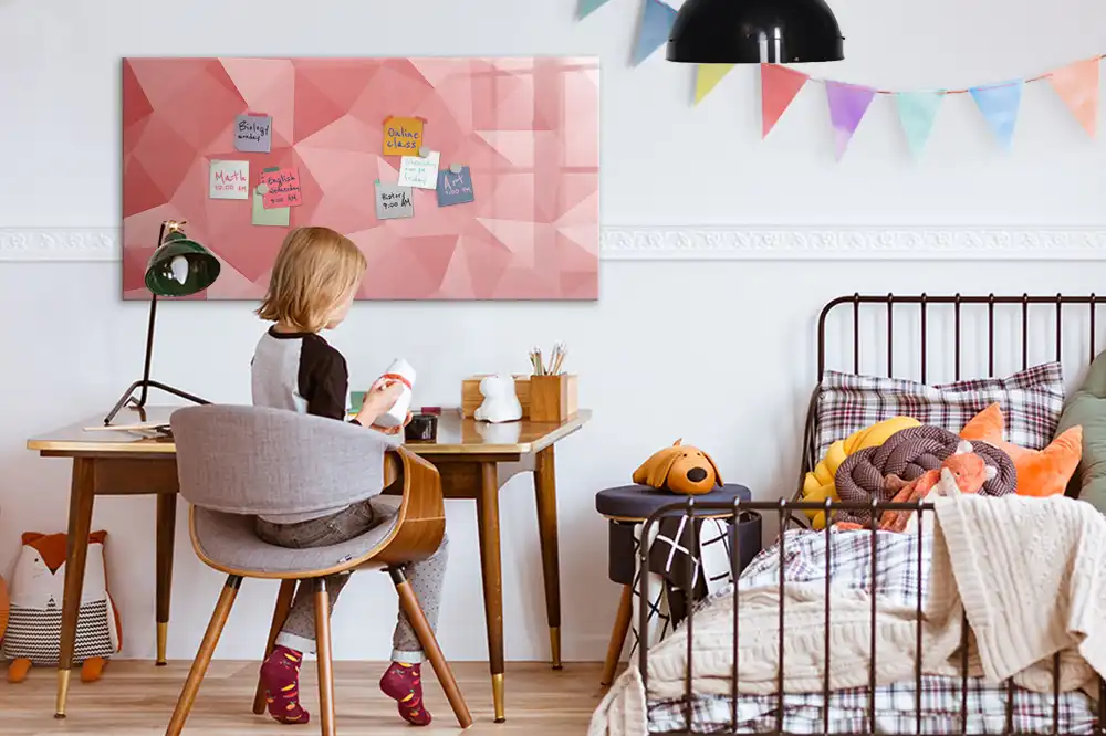 Tableau blanc magnétique effaçable à sec avec motifs géométriques triangulaires
