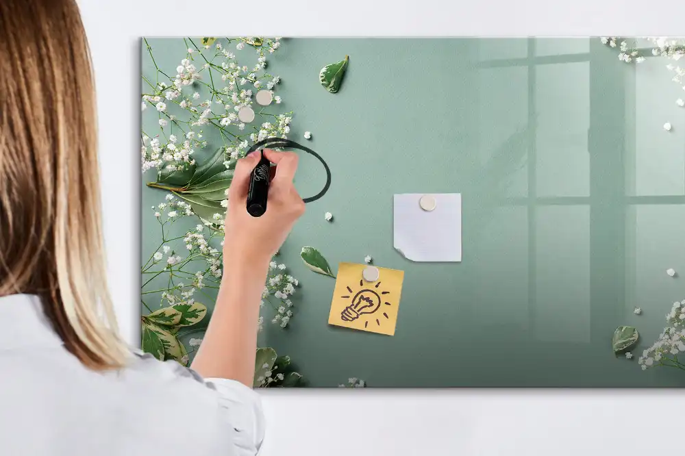 Tableau magnétique à dessiner motif fleurs subtiles et délicates