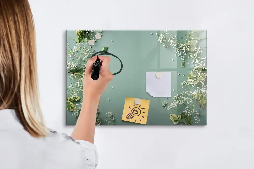 Tableau magnétique à dessiner motif fleurs subtiles et délicates
