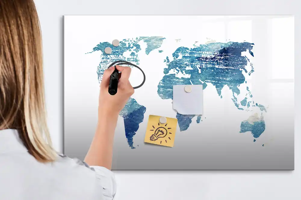Tableau magnétique à dessiner avec grille géographique du globe