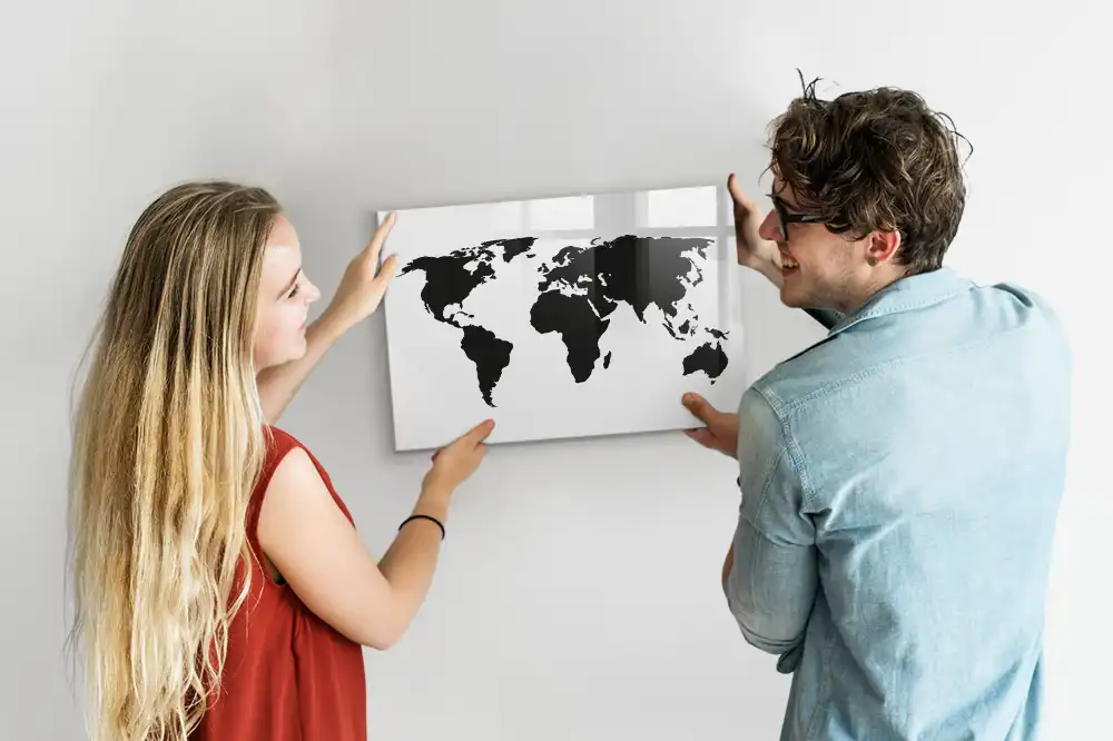 Tableau magnétique du monde à dessiner couleur noire
