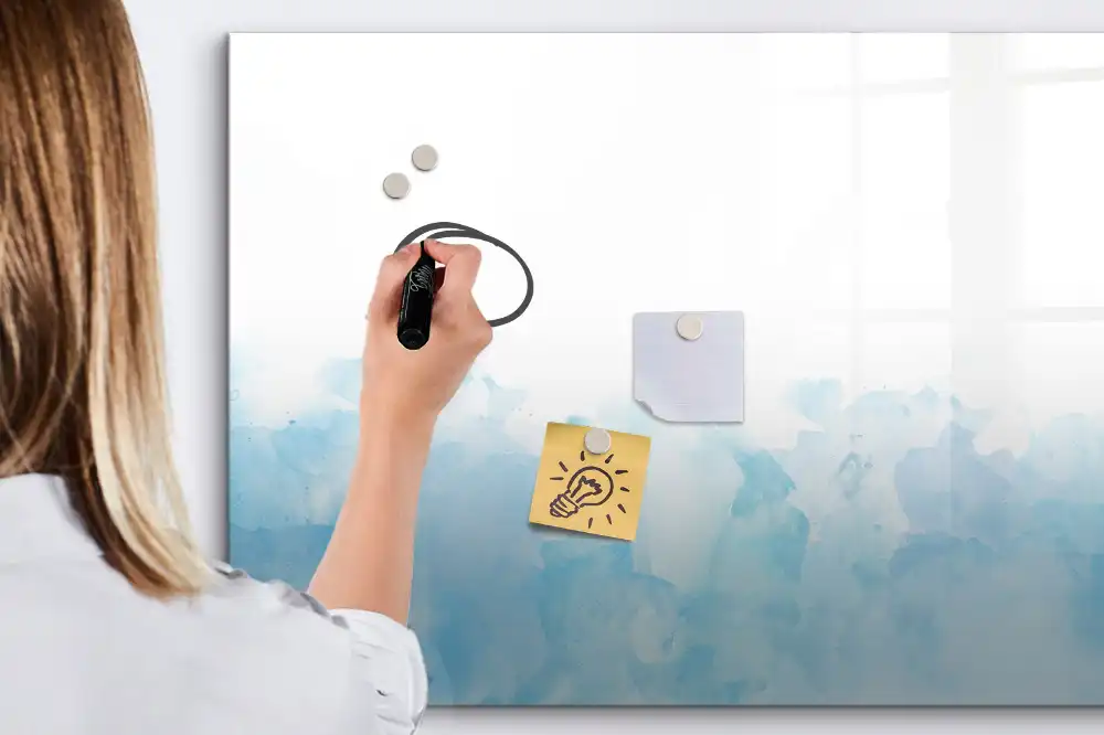 Tableau blanc magnétique effaçable à sec avec motif de taches de peinture colorées