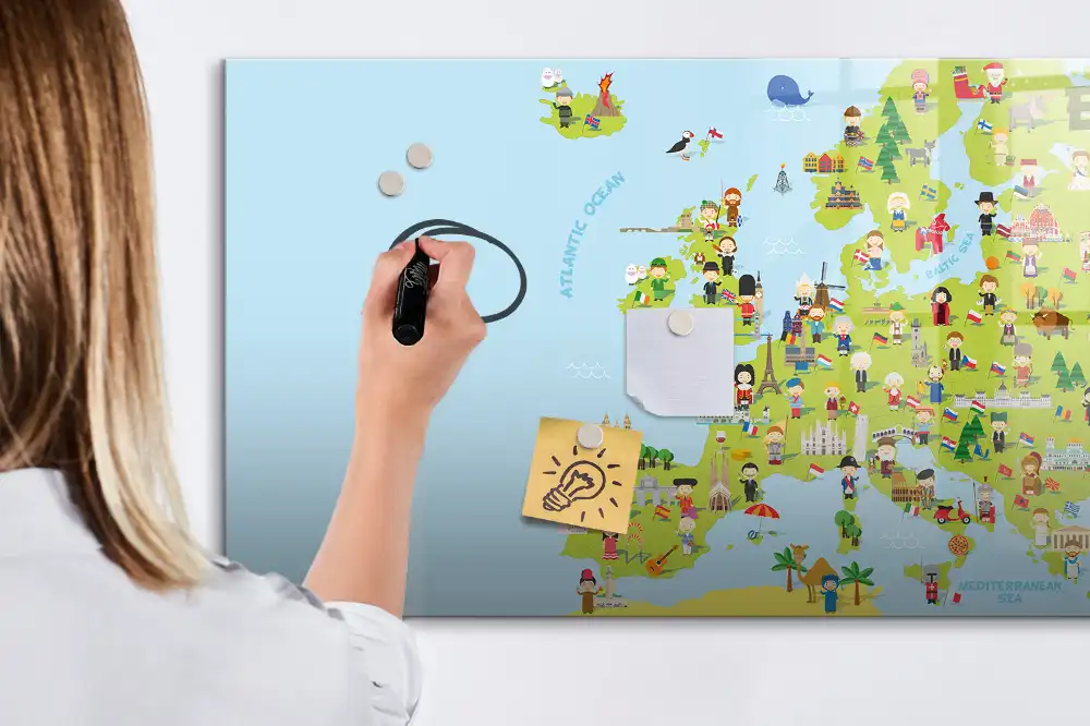 Tableau magnétique éducatif avec drapeaux du monde