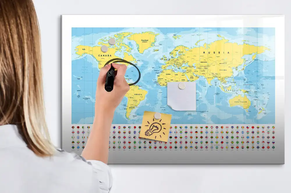 Tableau magnétique globe terrestre avec drapeaux des nations