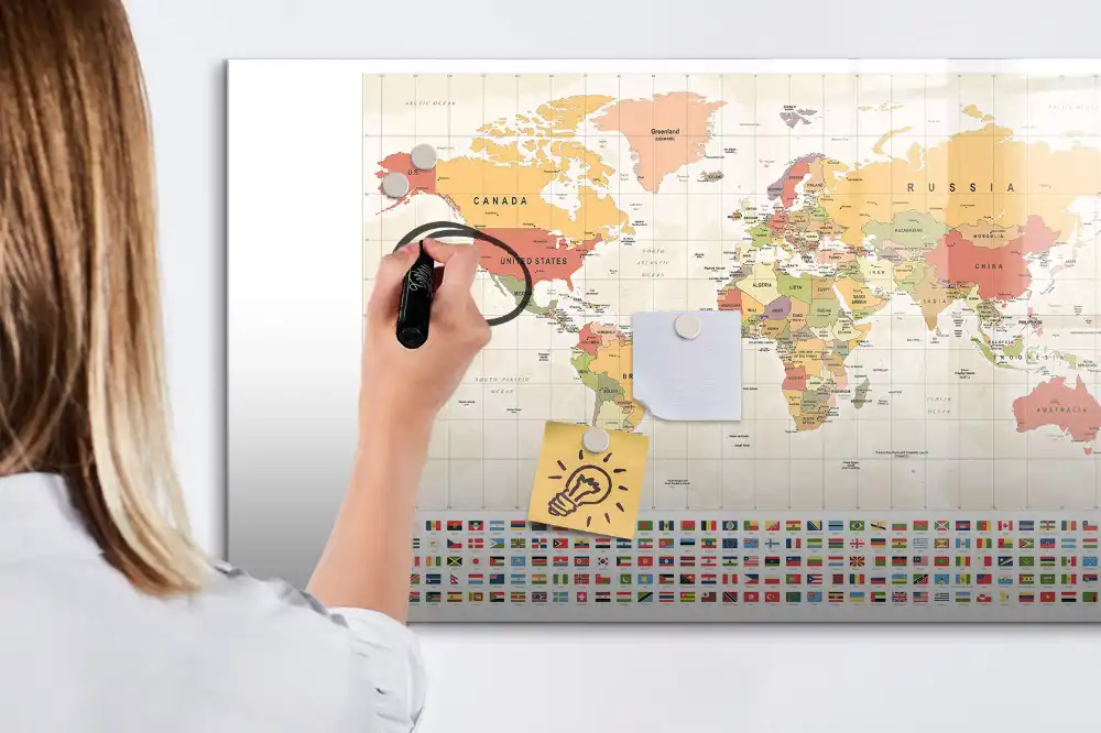 Tableau magnétique pour écriture avec design de carte du monde