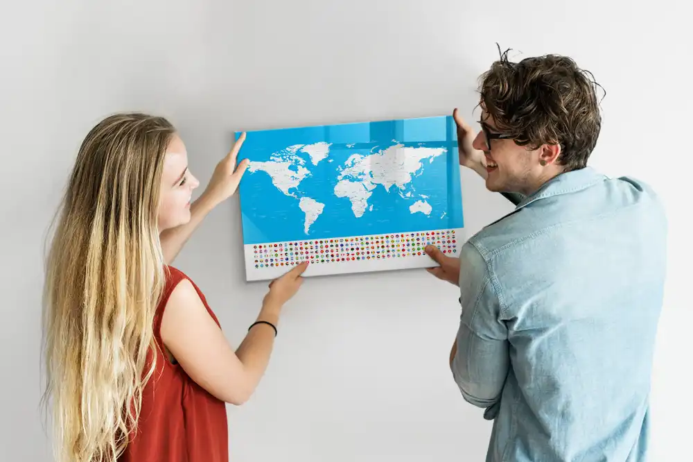 Tableau magnétique éducatif avec carte géographique des frontières
