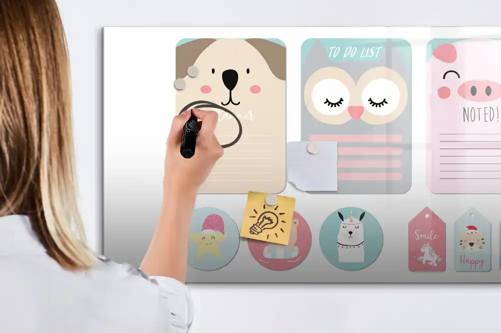 Tableau blanc magnétique effaçable à sec avec motifs d'animaux de la forêt