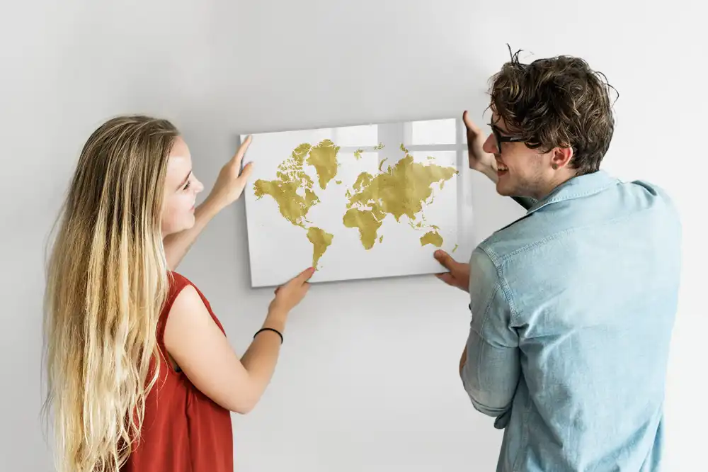Tableau magnétique à dessiner motifs continents dorés