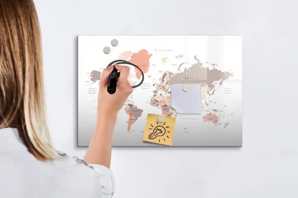 Tableau mural magnétique du monde à dessiner