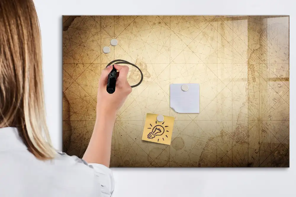 Tableau magnétique à dessiner avec motif carte du monde vintage