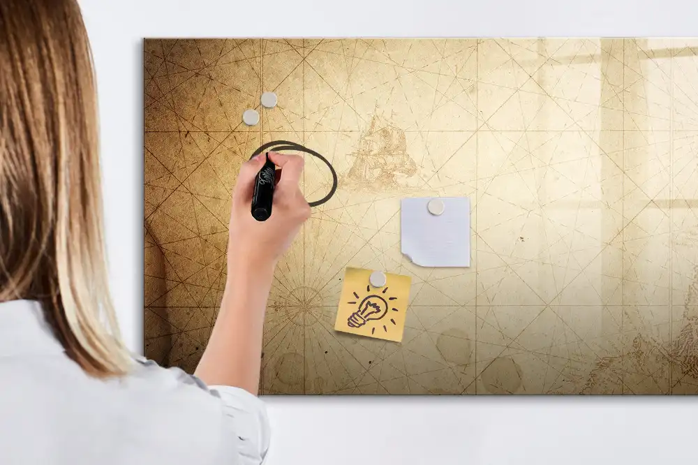 Tableau magnétique à dessiner avec motif carte du monde vintage