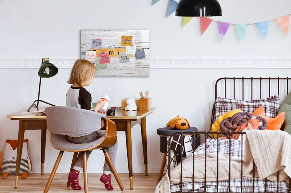 Tableau magnétique pour messages familiaux