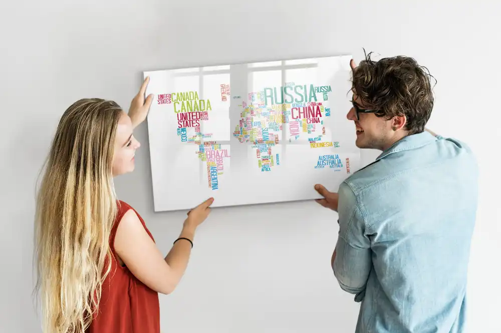 Tableau magnétique éducatif avec carte du monde et frontières