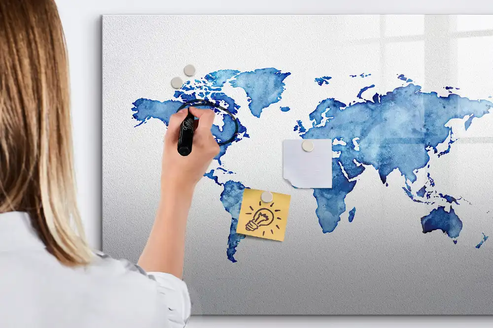 Tableau blanc magnétique effaçable à sec avec motif taches d'aquarelle du monde