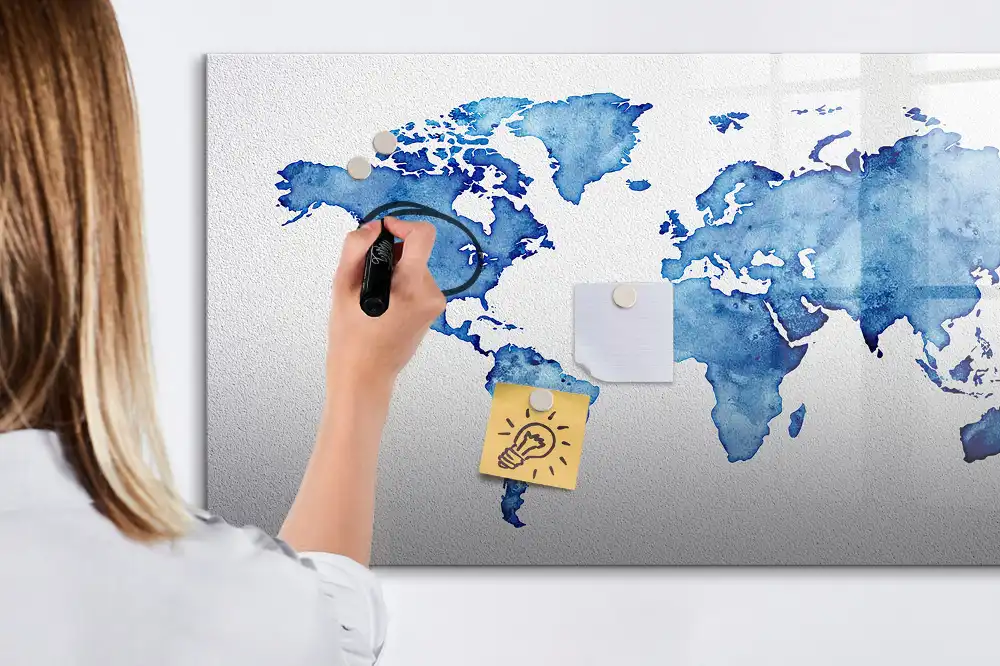Tableau blanc magnétique effaçable à sec avec motif taches d'aquarelle du monde