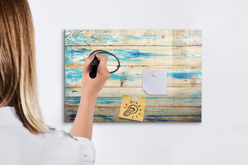 Tableau blanc magnétique effaçable à sec avec cadre en bois de chêne rayé