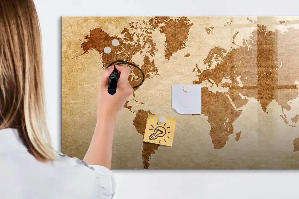 Tableau blanc magnétique effaçable à sec avec motif globe à l'ancienne
