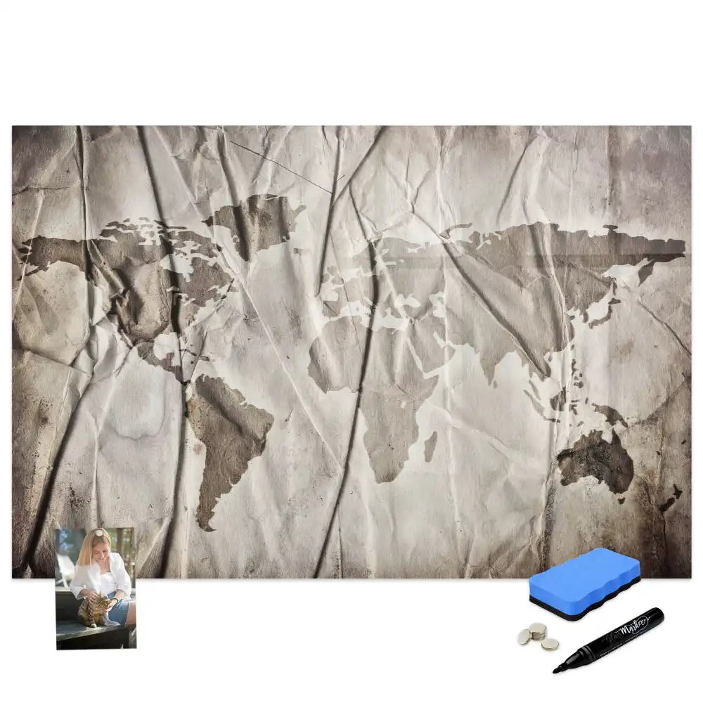 Tableau blanc magnétique effaçable à sec avec carte du monde géométrique