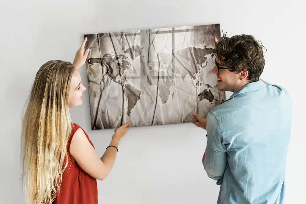 Tableau blanc magnétique effaçable à sec avec carte du monde géométrique