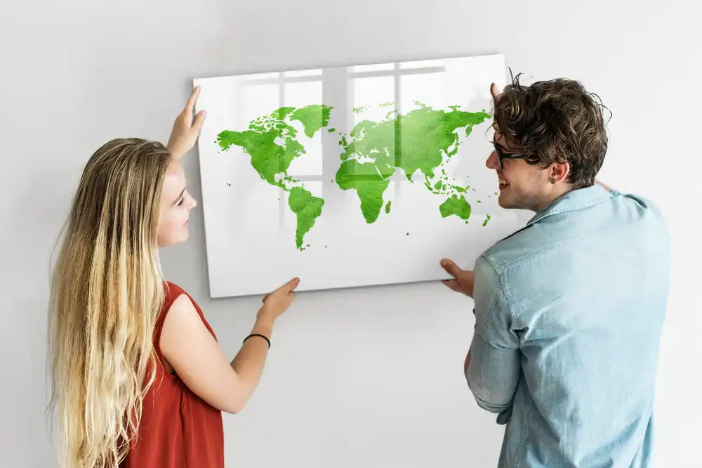 Tableau magnétique en forme de mappemonde pour enfants