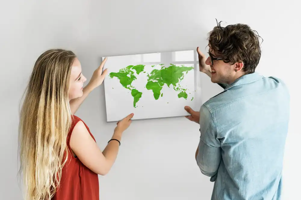 Tableau magnétique en forme de mappemonde pour enfants