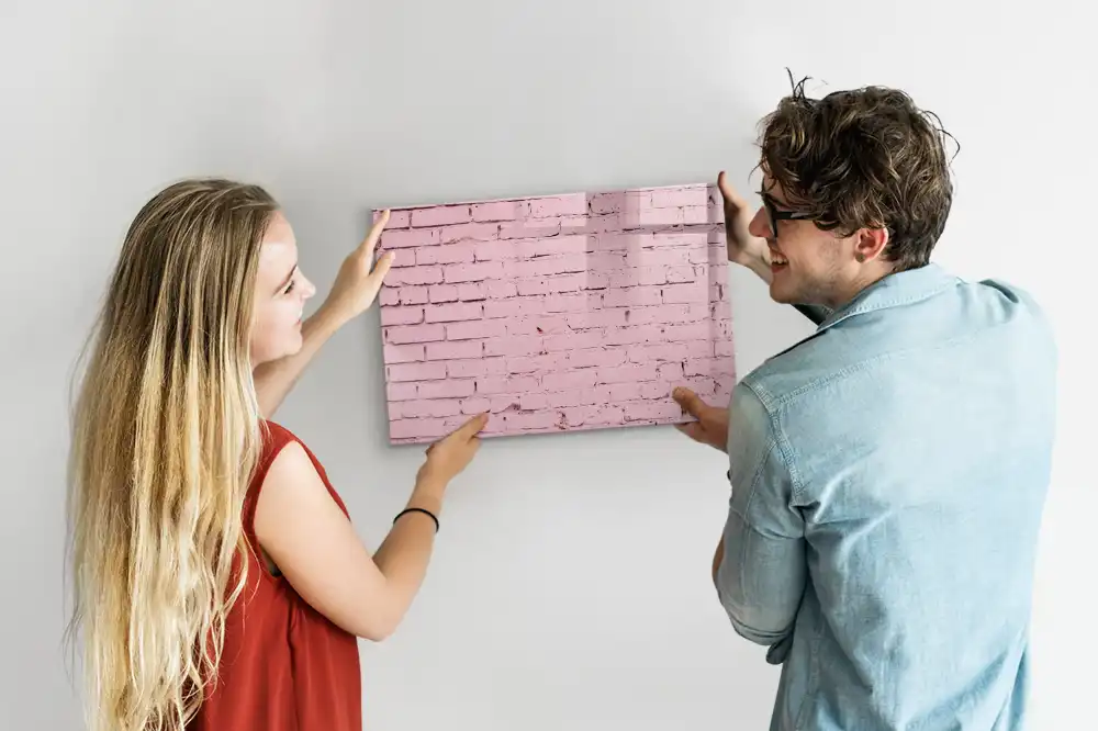 Tableau blanc magnétique effaçable à sec avec motif mur de briques rouges