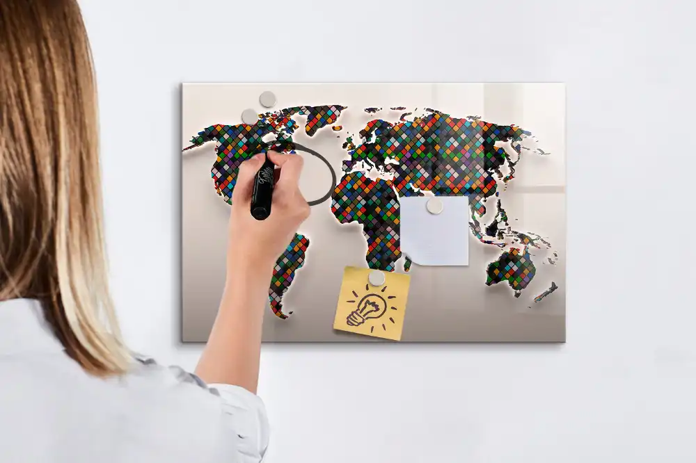 Tableau magnétique pour écriture et dessin motif globe abstrait