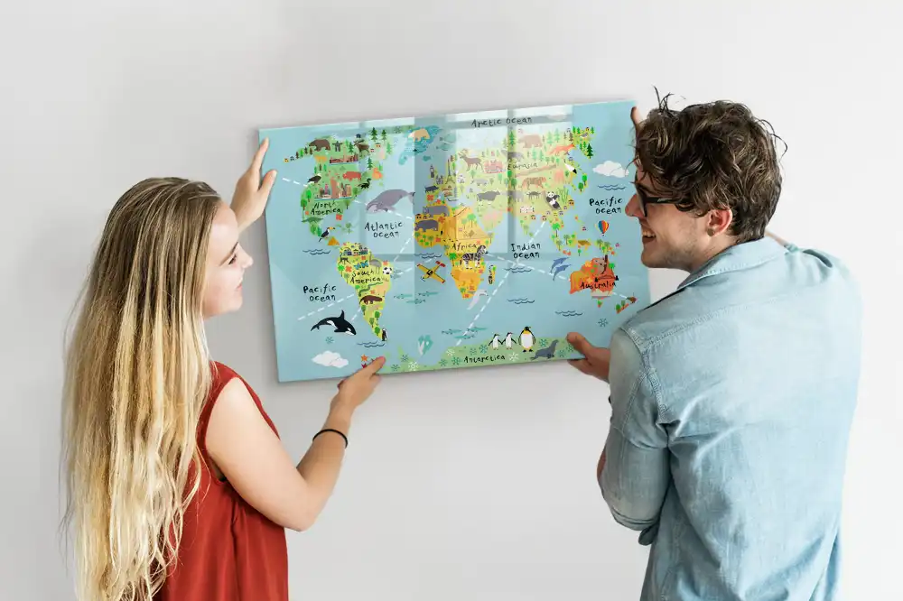 Tableau blanc magnétique effaçable à sec avec carte du monde des animaux