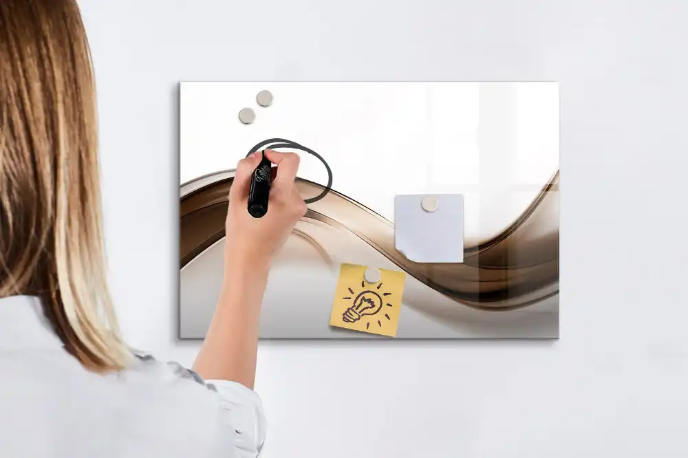 Tableau magnétique pour dessin à formes abstraites linéaires