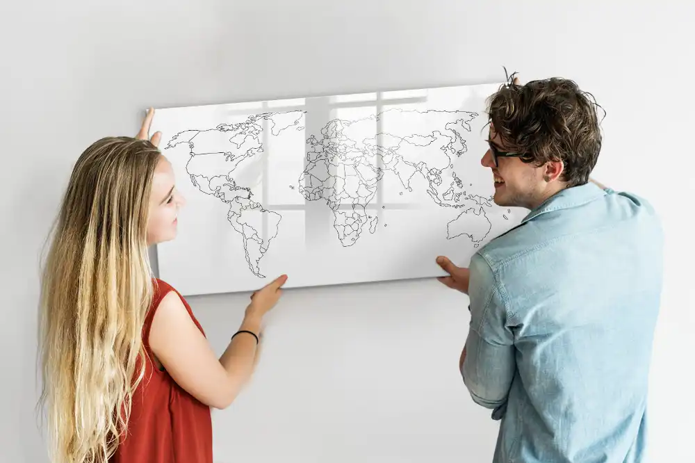 Tableau magnétique à dessiner contour du monde