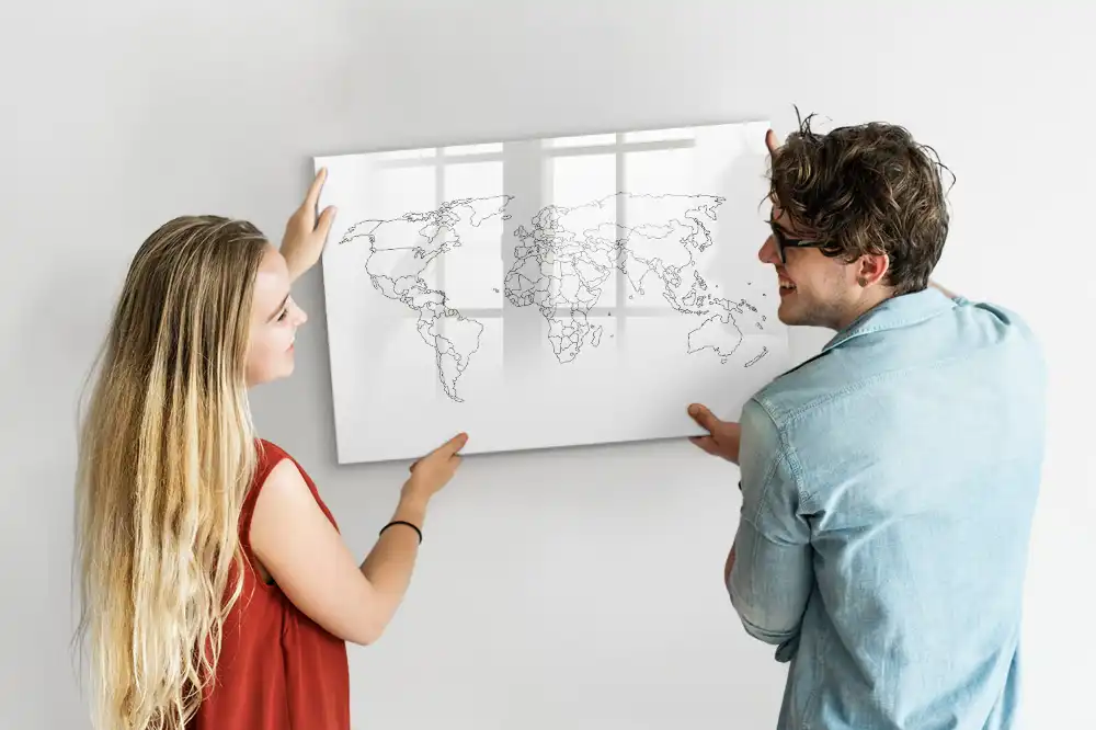 Tableau magnétique à dessiner contour du monde