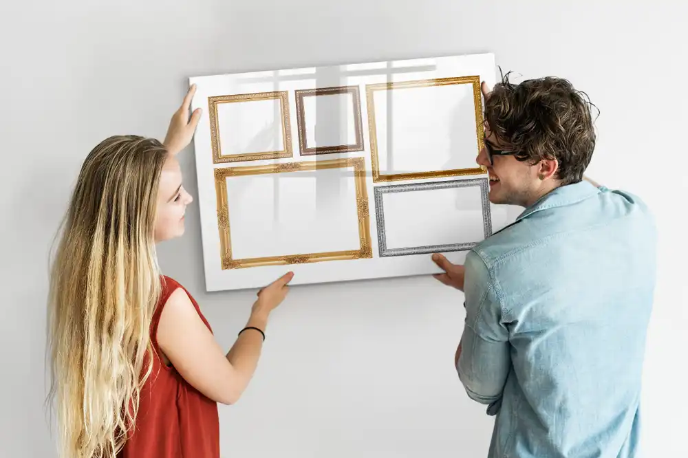 Tableau magnétique avec écriture et bordure dorée