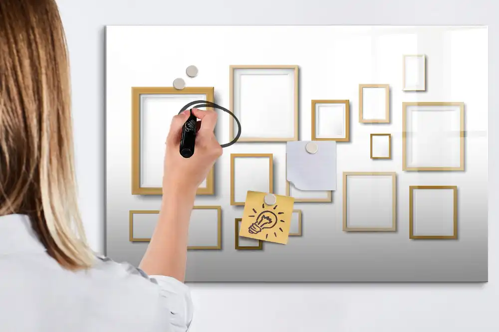 Tableau magnétique à dessiner avec cadres photo en bois