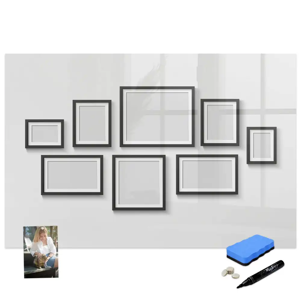 Tableau magnétique avec cadre noir