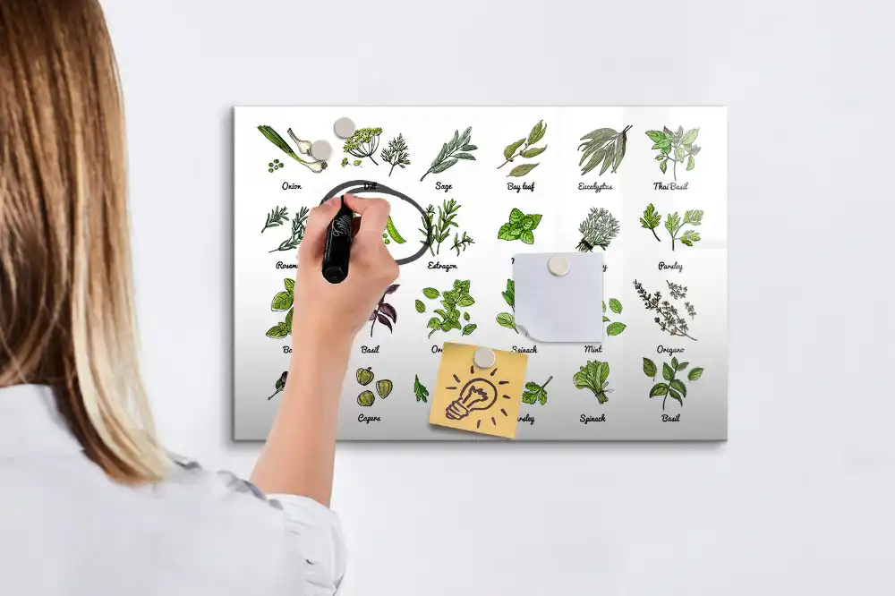Tableau magnétique éducatif illustré sur les arbres