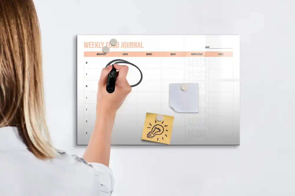 Tableau magnétique hebdomadaire pour menu