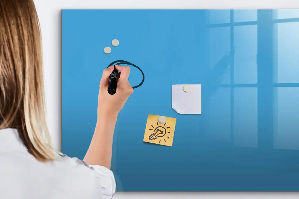 Tableau à dessiner magnétique bleu