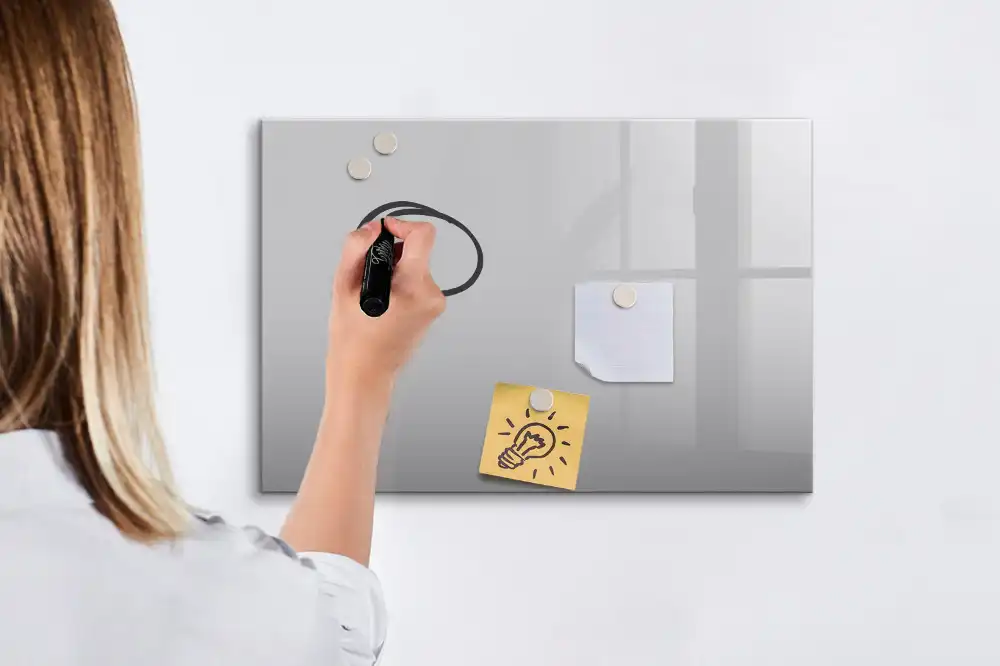 Tableau blanc magnétique effaçable à sec gris clair