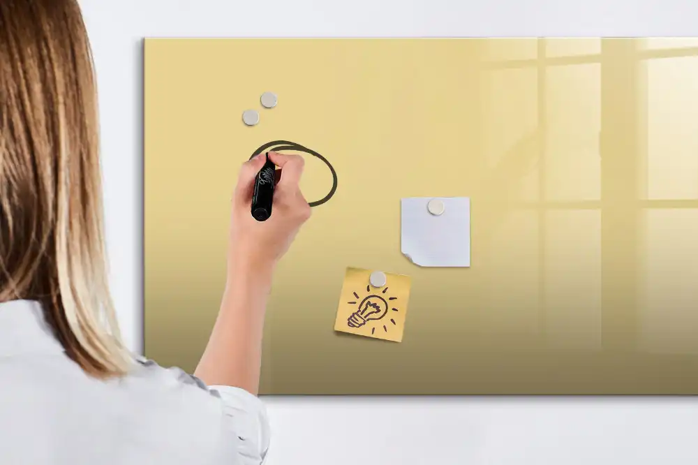 Tableau à dessiner magnétique couleur crème
