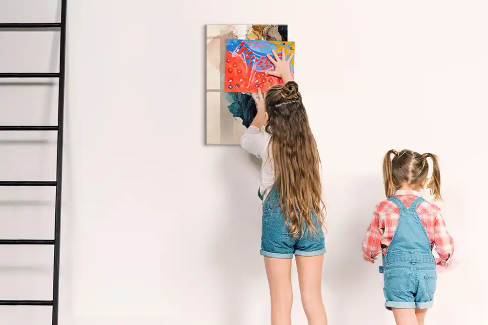 Tableau magnétique mural à motifs de taches colorées