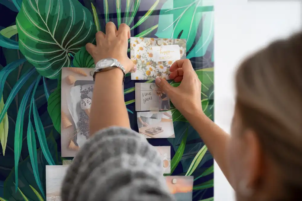 Tableau aimanté à motif de grandes feuilles exotiques