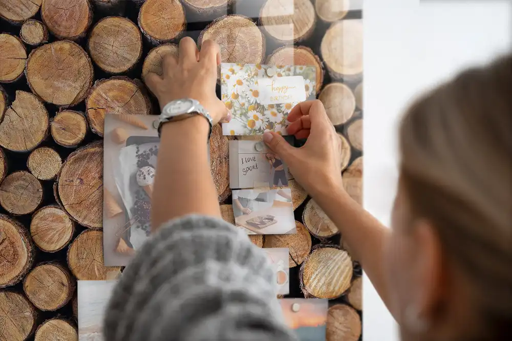 Tableau magnétique décoratif motif souches d'arbres