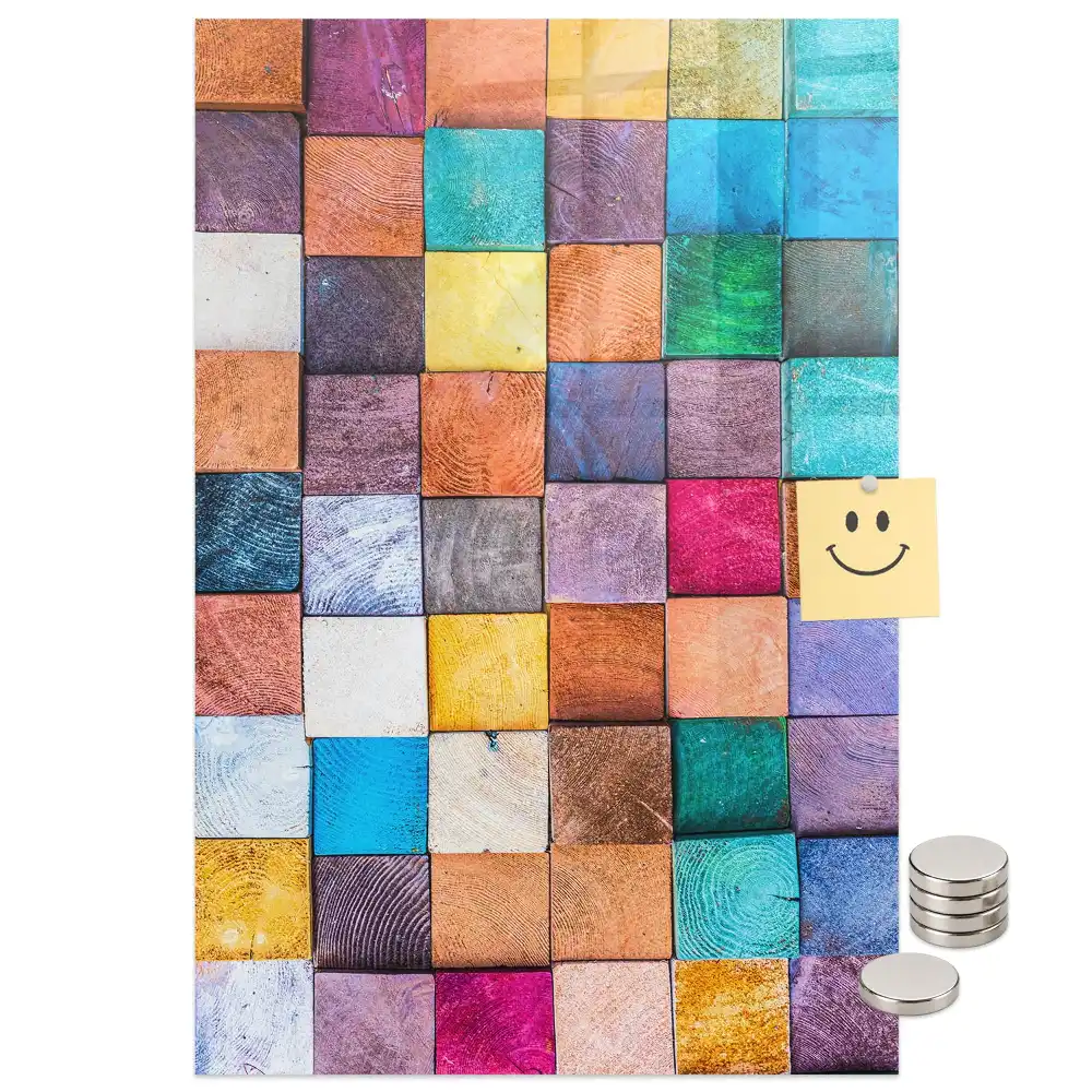 Tableau magnétique avec cubes en bois colorés