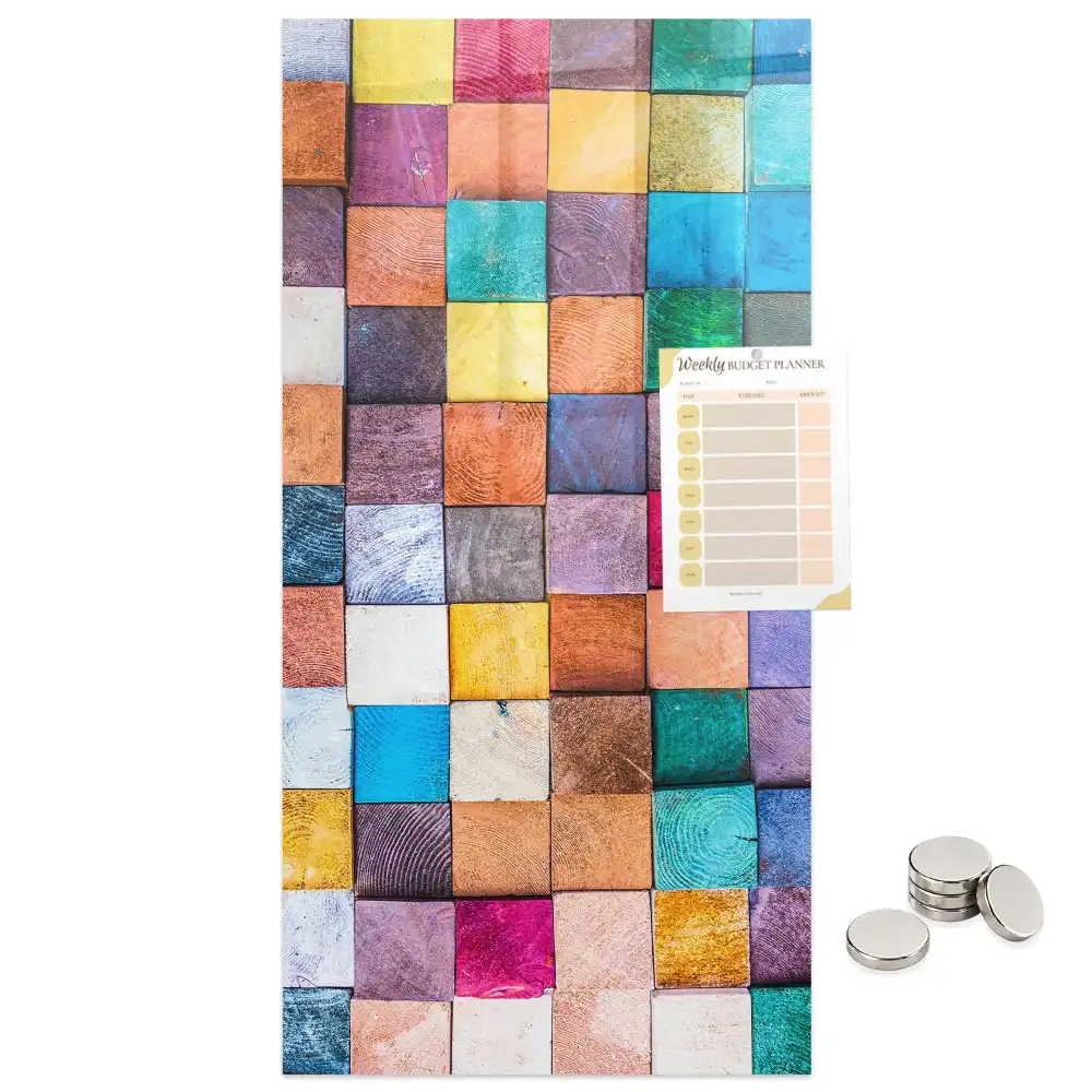 Tableau magnétique avec cubes en bois colorés