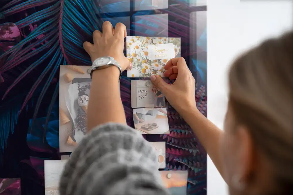 Tableau magnétique mural à motifs de feuilles tropicales