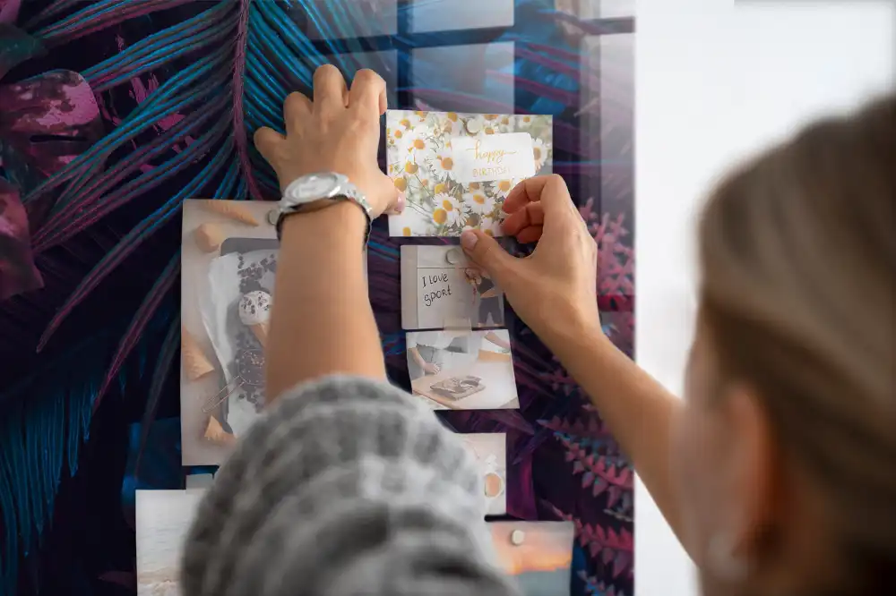 Tableau magnétique mural à motifs de feuilles tropicales