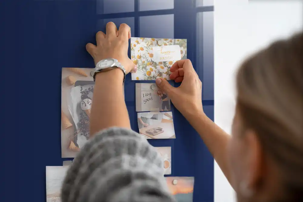 Tableau magnétique mural bleu marine