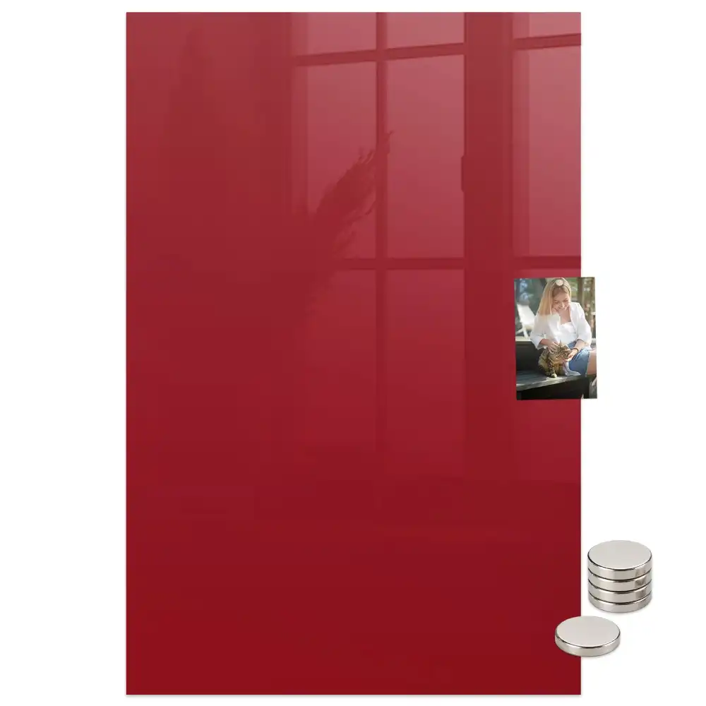 Tableau magnétique rouge